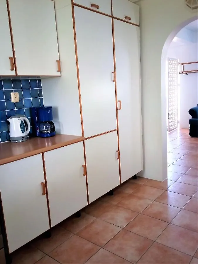 Caribbean Sea View Holiday Apartments Méro